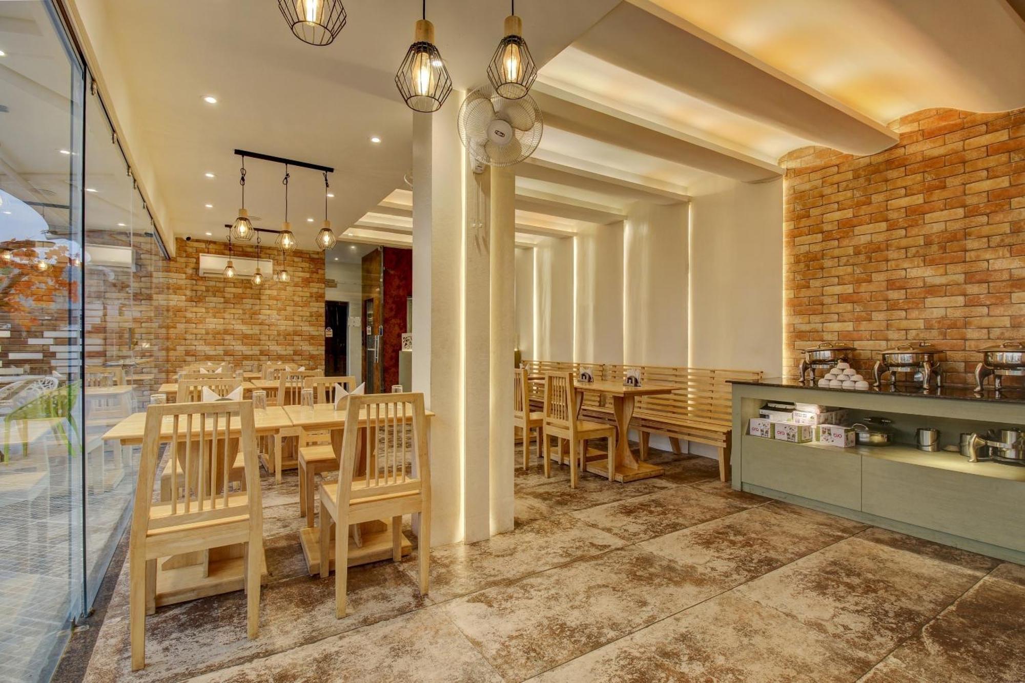 Super Townhouse Geetraj Near Shalimar Gateway Lucknow Hotell Eksteriør bilde